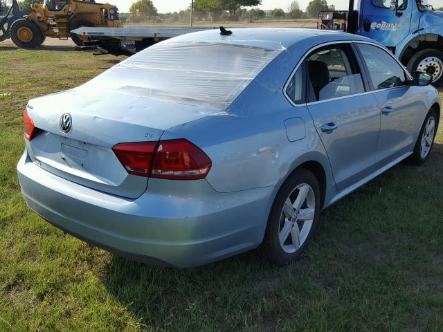 1VWBP7A33CC011628 - 2012 VOLKSWAGEN PASSAT SE BLUE photo 4