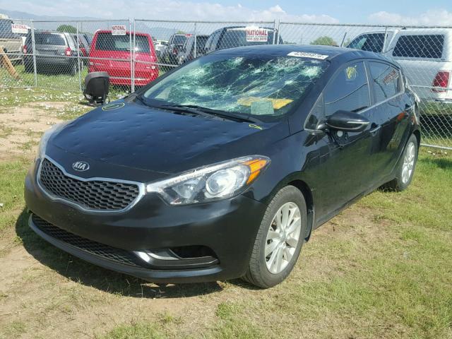 KNAFX5A83F5301958 - 2015 KIA FORTE EX BLACK photo 2