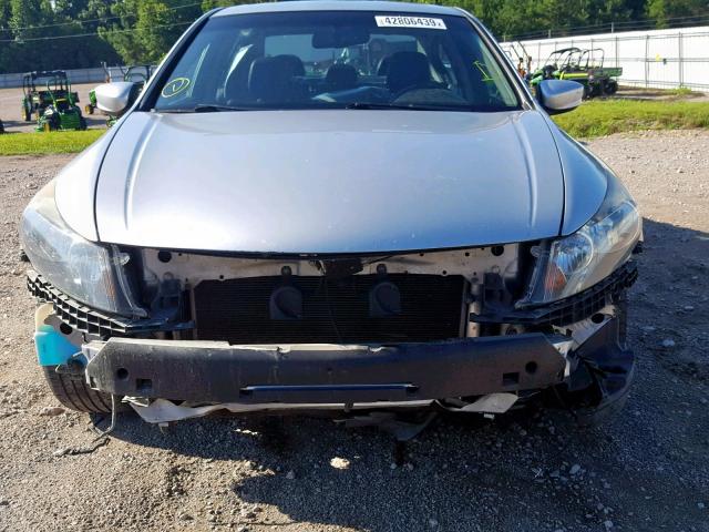 1HGCP3F87AA022582 - 2010 HONDA ACCORD EXL SILVER photo 9