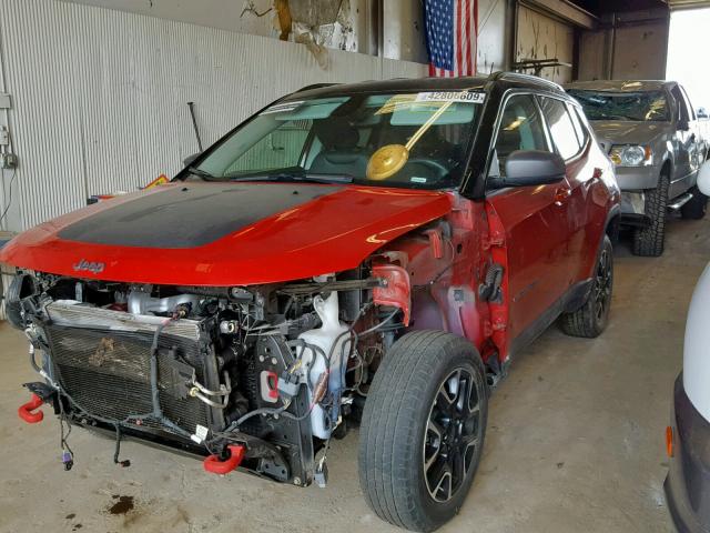 3C4NJDDBXKT597797 - 2019 JEEP COMPASS TR RED photo 2