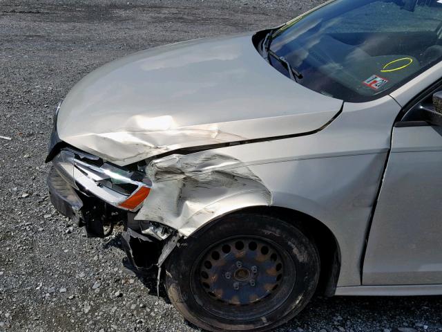 3VW2K7AJ1BM337437 - 2011 VOLKSWAGEN JETTA BASE 银色 照片 9