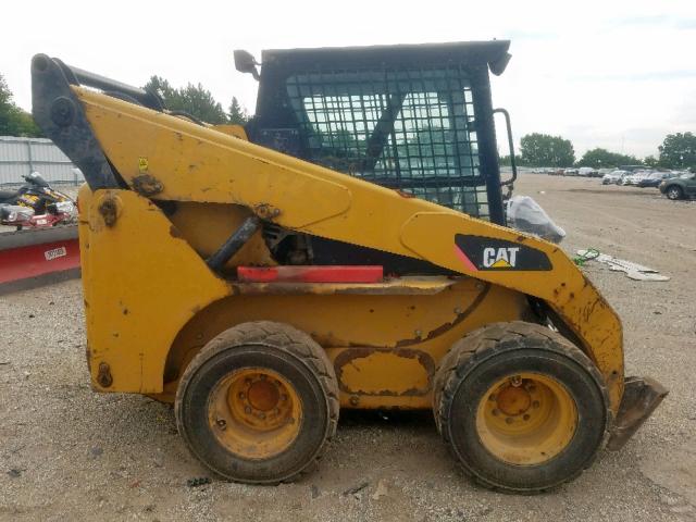 TNK00907 - 2011 CATERPILLAR 252B YELLOW photo 10