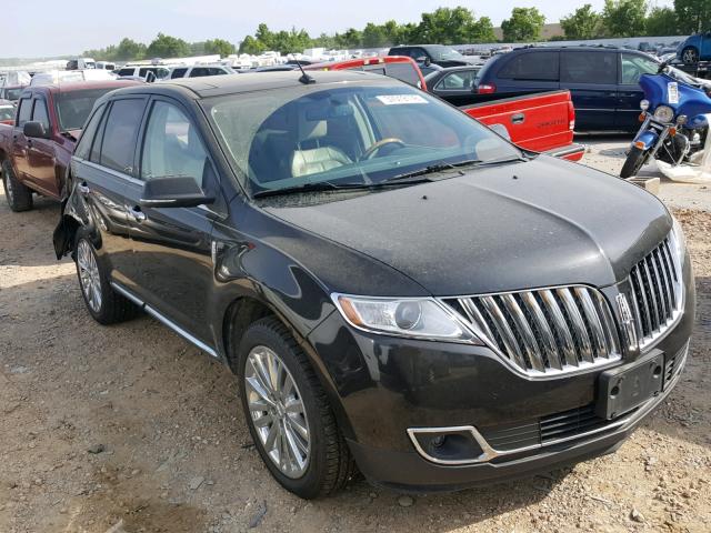 2LMDJ6JK4DBL45912 - 2013 LINCOLN MKX BLACK photo 1