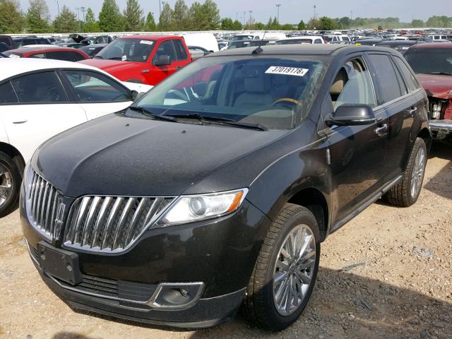 2LMDJ6JK4DBL45912 - 2013 LINCOLN MKX BLACK photo 2