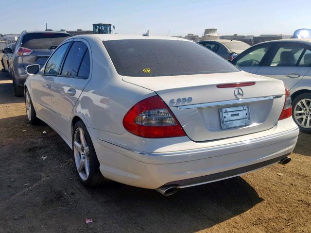 WDBUF56X49B395818 - 2009 MERCEDES-BENZ E 350 WHITE photo 3