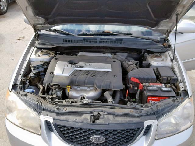 KNAFE161165345788 - 2006 KIA SPECTRA5 SILVER photo 7