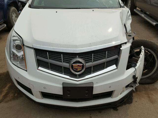 3GYFNAE35CS517953 - 2012 CADILLAC SRX LUXURY WHITE photo 7