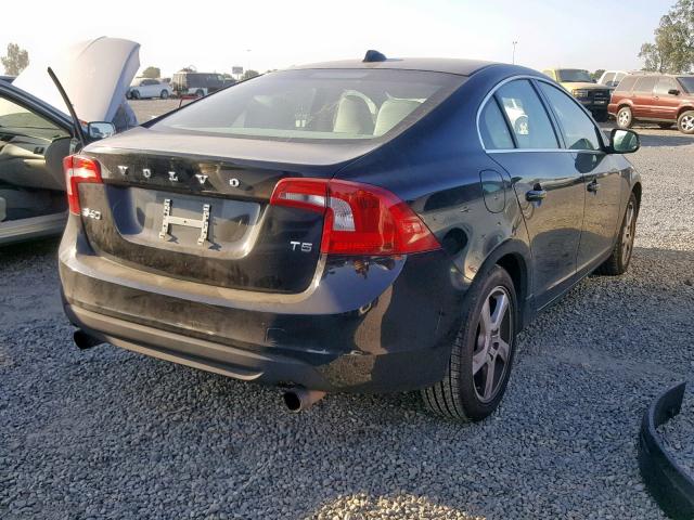 YV1612FS0D2175140 - 2013 VOLVO S60 T5 BLACK photo 4