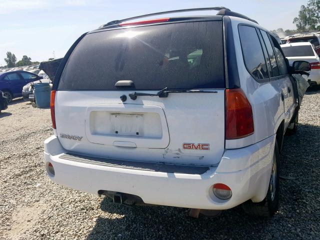 1GKDT13S032270371 - 2003 GMC ENVOY WHITE photo 4