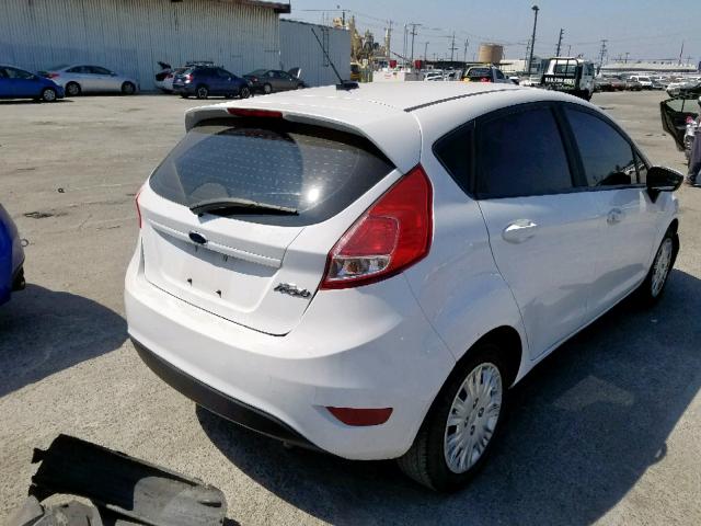 3FADP4TJXFM111613 - 2015 FORD FIESTA S WHITE photo 4