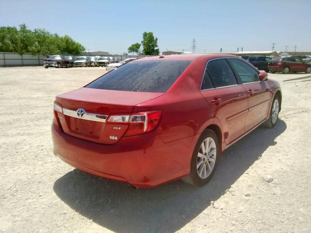 4T1BD1FK2EU131695 - 2014 TOYOTA CAMRY HYBR RED photo 4