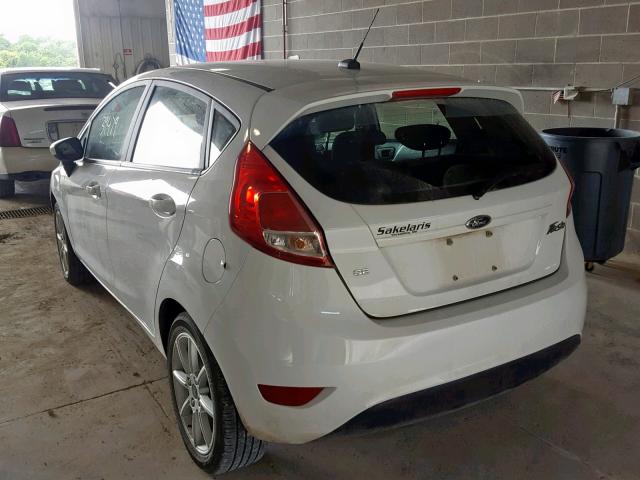 3FADP4EJ1HM136349 - 2017 FORD FIESTA SE WHITE photo 3