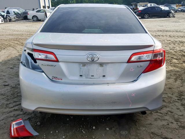 4T1BF1FK7CU191317 - 2012 TOYOTA CAMRY BASE SILVER photo 9