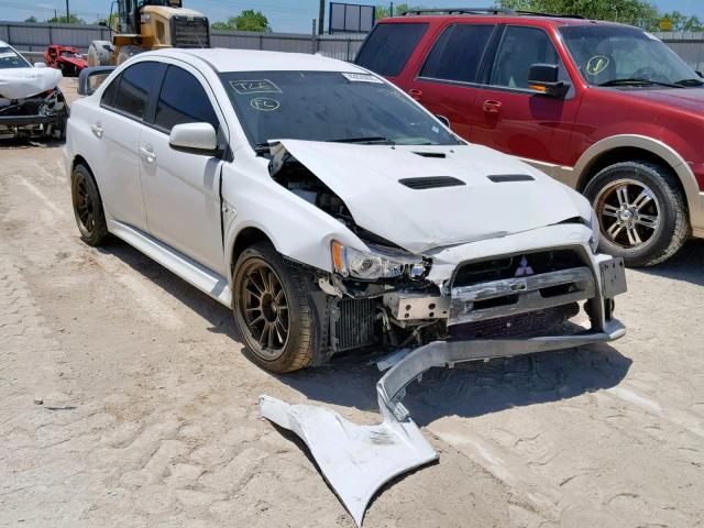 JA32W8FV2BU037215 - 2011 MITSUBISHI LANCER EVO WHITE photo 1