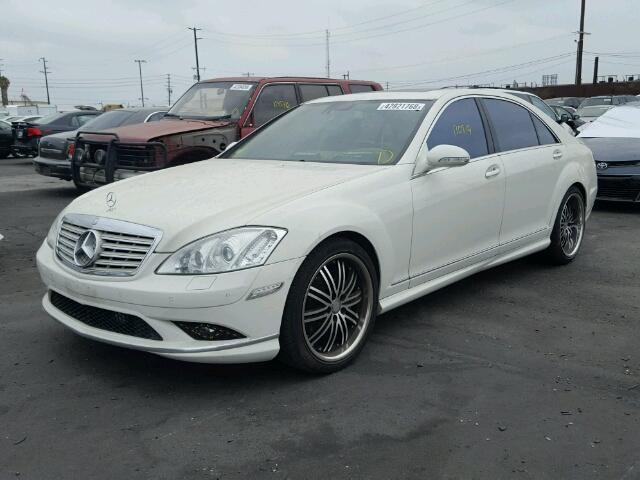 WDDNG71XX8A194523 - 2008 MERCEDES-BENZ S 550 WHITE photo 2