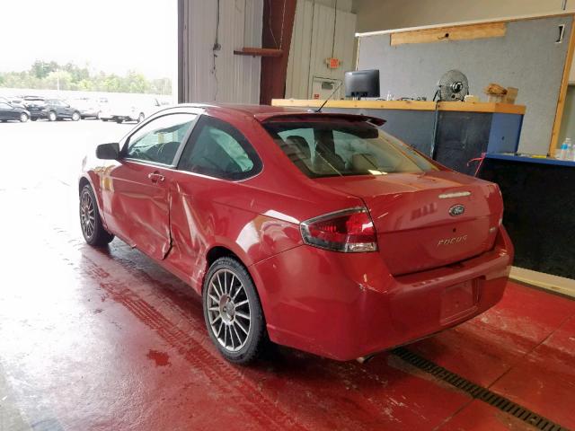 1FAHP33N79W154731 - 2009 FORD FOCUS SES RED photo 3