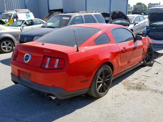 1ZVBP8CF4B5160386 - 2011 FORD MUSTANG GT RED photo 4