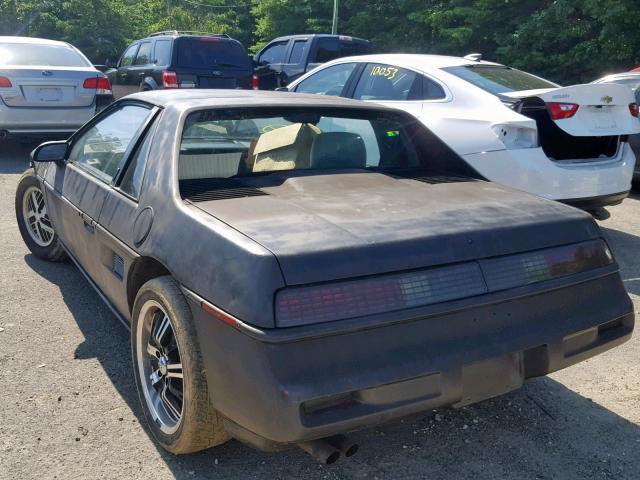 1G2PE11RXJP202697 - 1988 PONTIAC FIERO BLACK photo 3