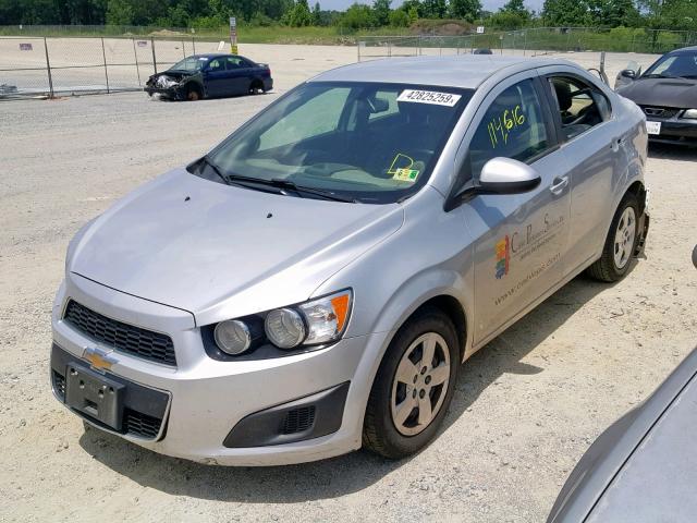 1G1JA5SHXG4165373 - 2016 CHEVROLET SONIC LS 银色 照片 2