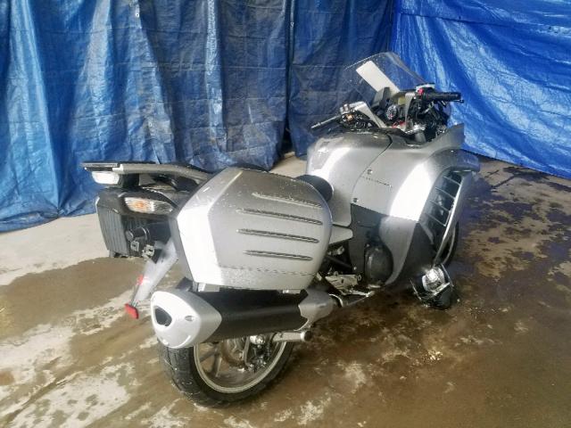 JKBZGNC16BA008692 - 2011 KAWASAKI ZG1400 C SILVER photo 4