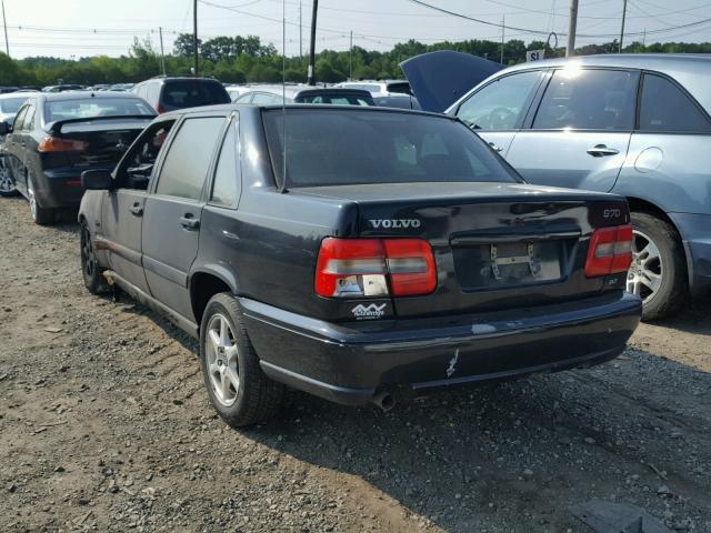 YV1LS5671W1475324 - 1998 VOLVO S70 GLT BLACK photo 3