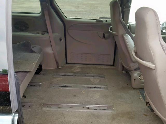 1C4GJ25341B136972 - 2001 CHRYSLER VOYAGER GREEN photo 6