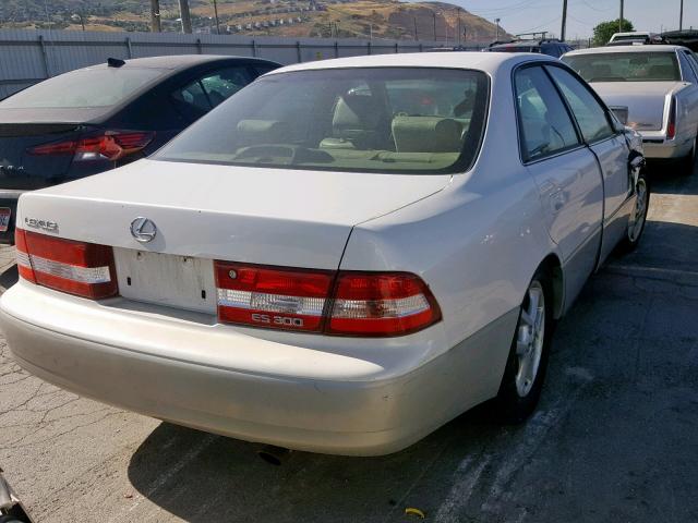 JT8BF28G515104684 - 2001 LEXUS ES 300 WHITE photo 4