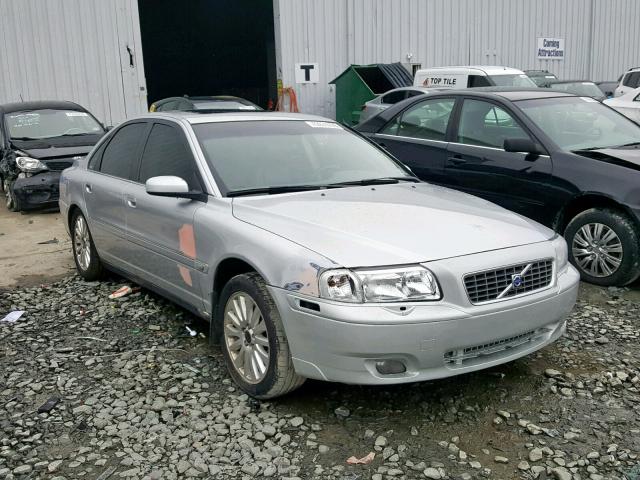 YV1TS91Z241350930 - 2004 VOLVO S80 T6 SILVER photo 1