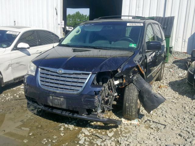 2A4RR8D19AR495699 - 2010 CHRYSLER TOWN & COU GRAY photo 2