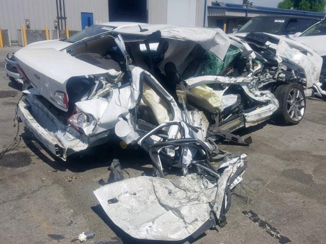 1G1ZE5EUXBF288975 - 2011 CHEVROLET MALIBU LTZ 白色 照片 4