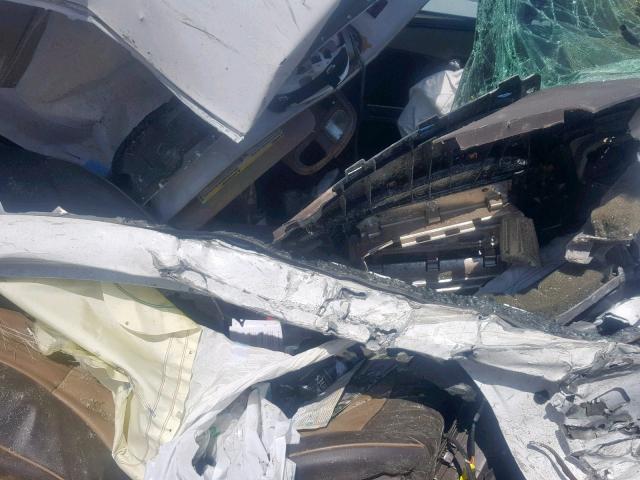 1G1ZE5EUXBF288975 - 2011 CHEVROLET MALIBU LTZ 白色 照片 5