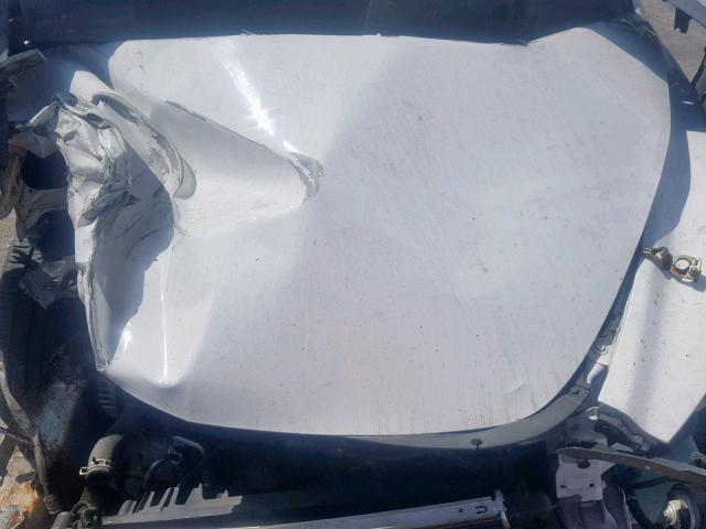 1G1ZE5EUXBF288975 - 2011 CHEVROLET MALIBU LTZ 白色 照片 7