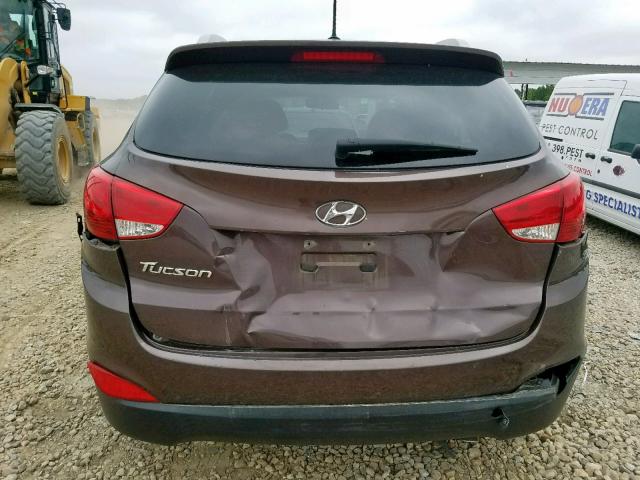 KM8JU3AG5FU996687 - 2015 HYUNDAI TUCSON LIM BROWN photo 9