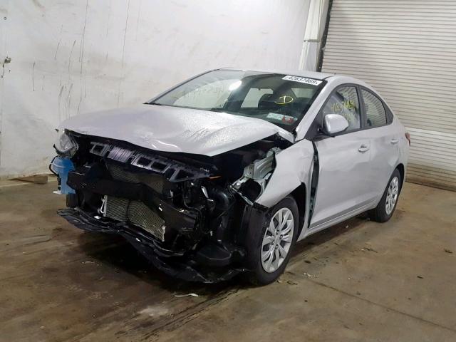 3KPC24A36KE083158 - 2019 HYUNDAI ACCENT SE SILVER photo 2