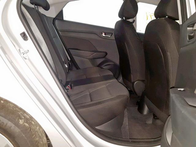 3KPC24A36KE083158 - 2019 HYUNDAI ACCENT SE SILVER photo 6