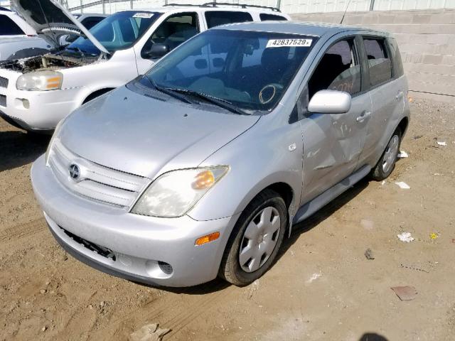 JTKKT624850119546 - 2005 TOYOTA SCION XA SILVER photo 2