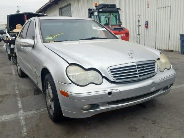 WDBRF61J82F136763 - 2002 MERCEDES-BENZ C 240 SILVER photo 1