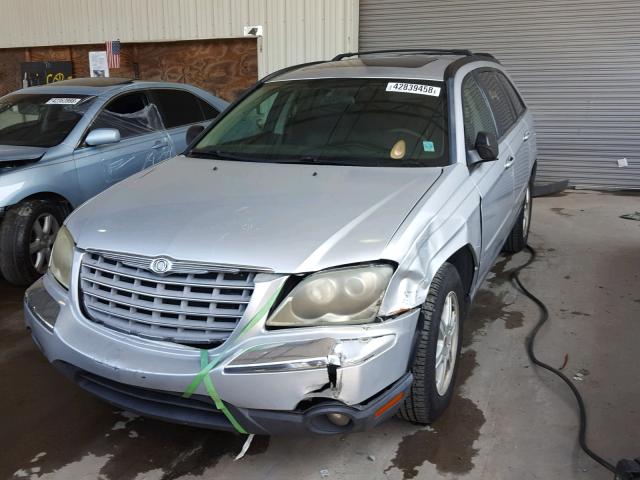 2C8GF68424R290372 - 2004 CHRYSLER PACIFICA SILVER photo 2