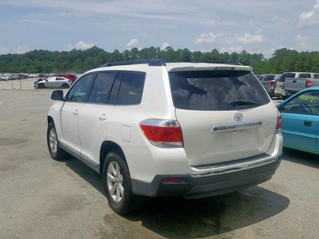 5TDZK3EH8BS032549 - 2011 TOYOTA HIGHLANDER WHITE photo 3