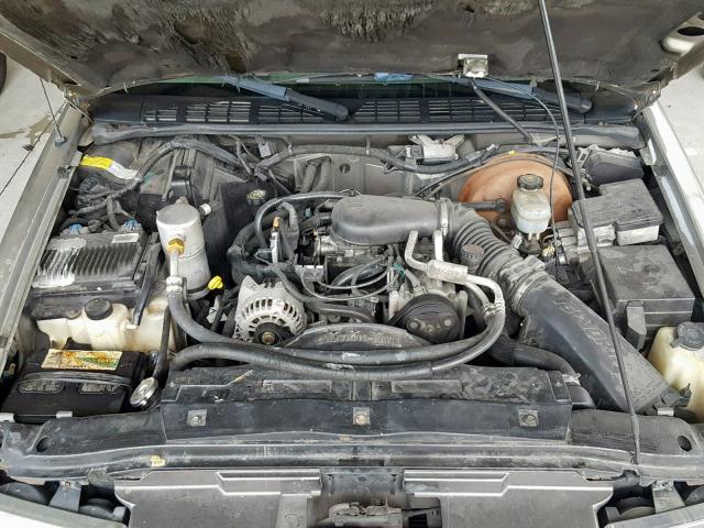 1GNCS13W5X2126020 - 1999 CHEVROLET BLAZER GRAY photo 7