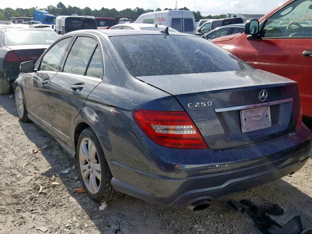 WDDGF4HB6DA801273 - 2013 MERCEDES-BENZ C 250 GRAY photo 3