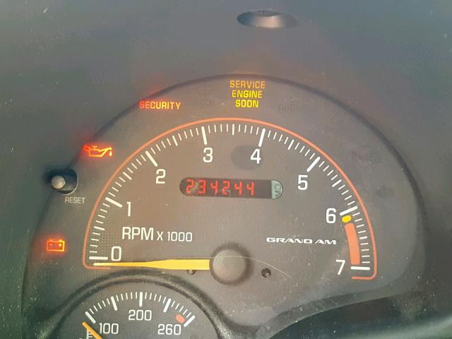 1G2NF52E34C220137 - 2004 PONTIAC GRAND AM S GRAY photo 8