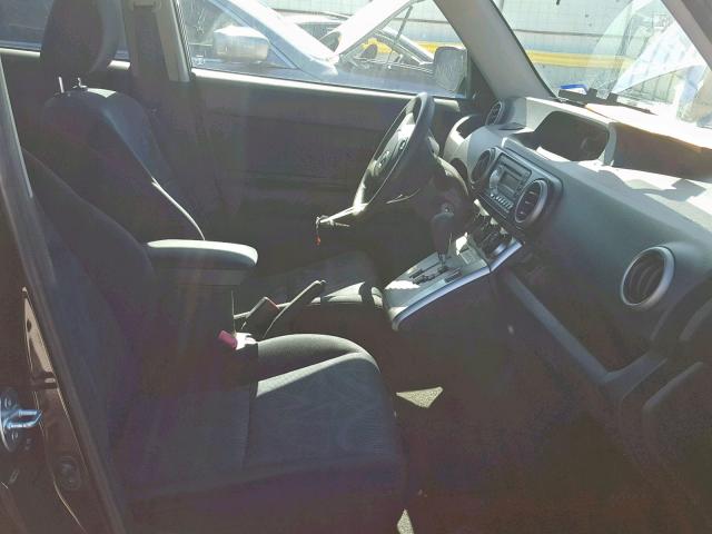 JTLZE4FE9B1136759 - 2011 TOYOTA SCION XB 栗色 照片 5