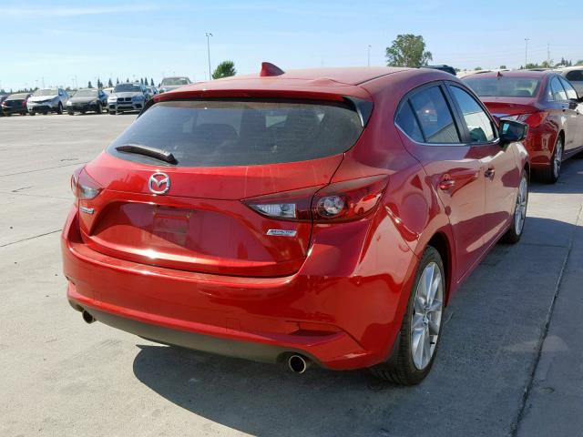 JM1BN1M38H1124186 - 2017 MAZDA 3 GRAND TO RED photo 4