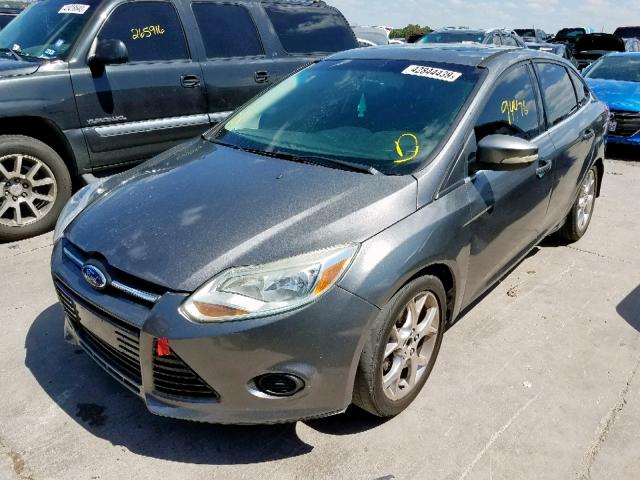 1FAHP3J27CL366661 - 2012 FORD FOCUS TITA GRAY photo 2