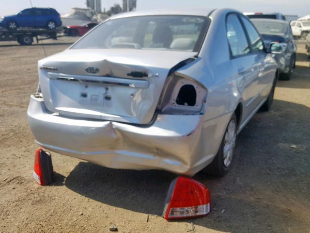 KNAFE222095660798 - 2009 KIA SPECTRA EX SILVER photo 4