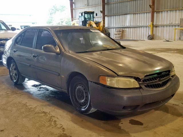 1N4DL01D01C113303 - 2001 NISSAN ALTIMA XE BROWN photo 1