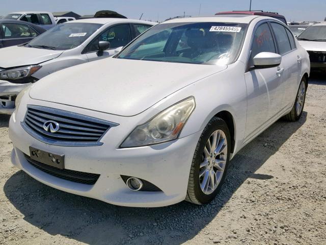 JN1CV6AP6BM504693 - 2011 INFINITI G37 BASE WHITE photo 2