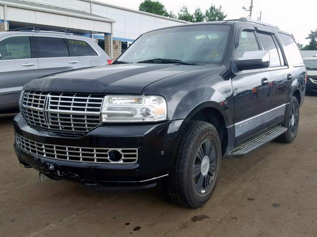 5LMFU28547LJ13381 - 2007 LINCOLN NAVIGATOR შავი ფოტო 2