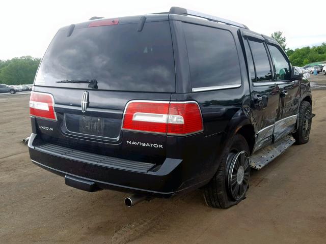 5LMFU28547LJ13381 - 2007 LINCOLN NAVIGATOR შავი ფოტო 4